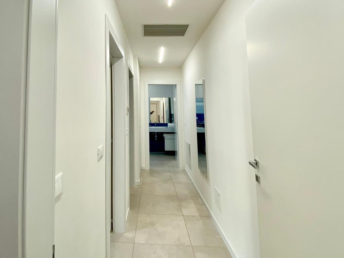 Em Apartments Lignano Sabbiadoro Bagian luar foto