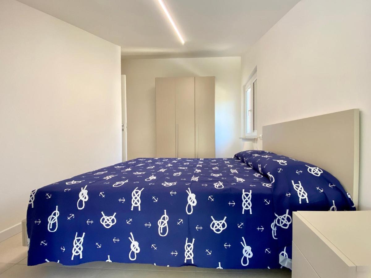 Em Apartments Lignano Sabbiadoro Bagian luar foto